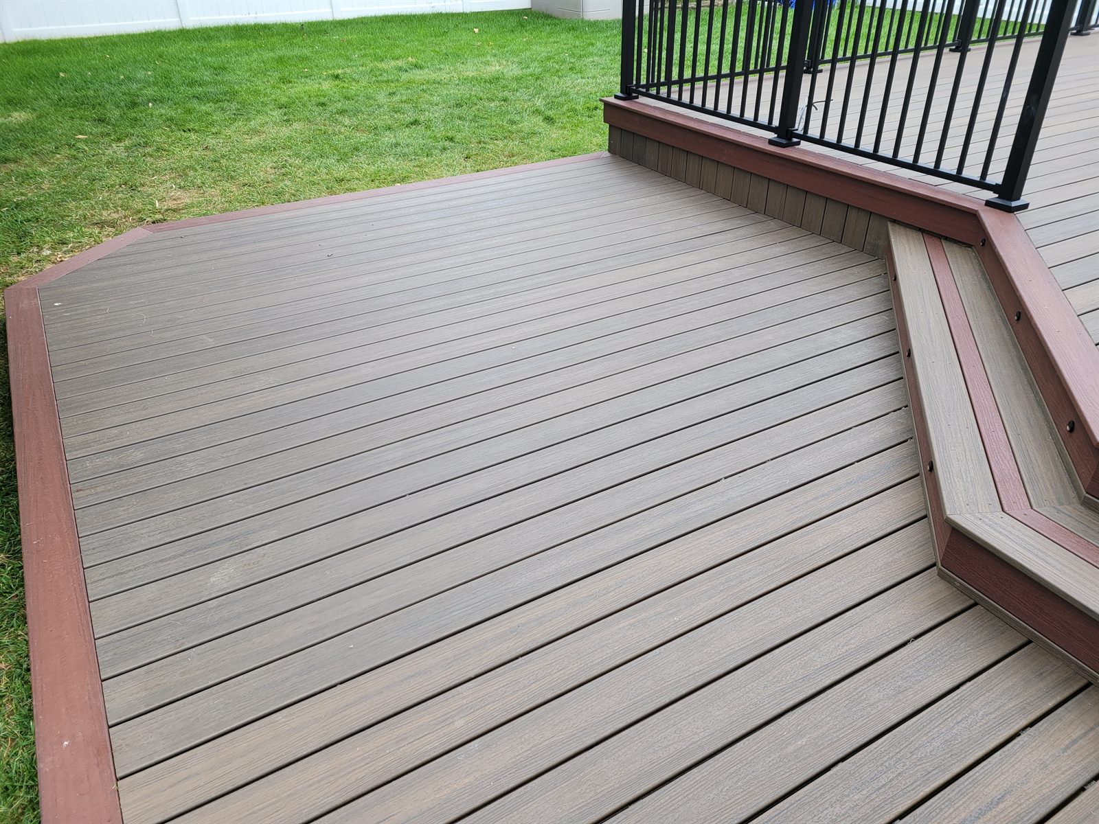 Custom deck built by Level Line in North Merrick, NY, view 1